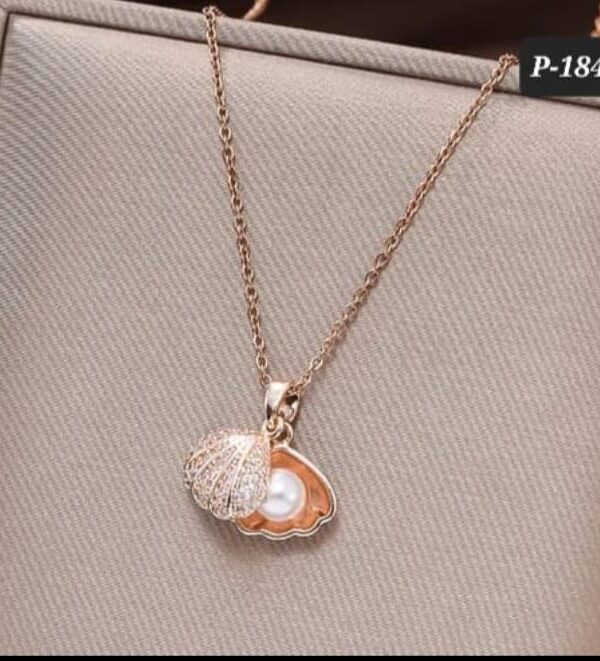 Rose Gold Heart Pearl Pendant Necklace – Anti-Tarnish Finish Pendant Necklace for Women Fashion Stylish Anti Tarnish Pendant For Girls