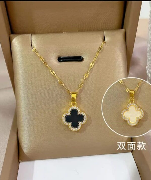 Korean-Style Anti-Tarnish Pendant Necklace for Women Fashion Stylish Anti Tarnish Pendant For Girls